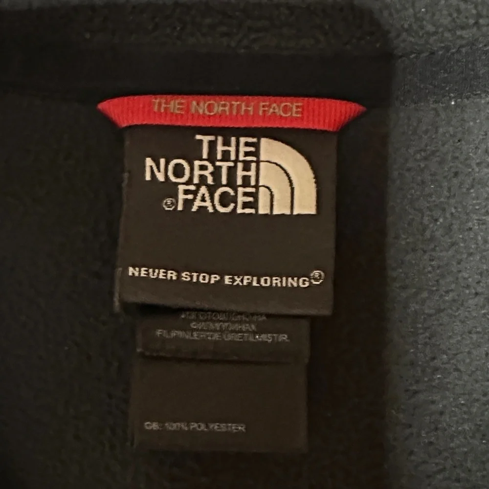 The North Face Black‎ Half-Zip Fleece